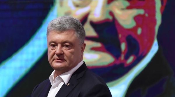 В партии Зеленского заявили о планах Порошенко устроить госпереворот