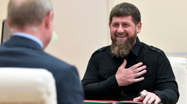 Путин пообещал Кадырову посетить Чечню