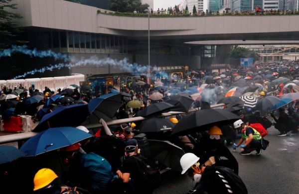 <br />
В Гонконге задержаны 40 участников беспорядков в метро<br />
