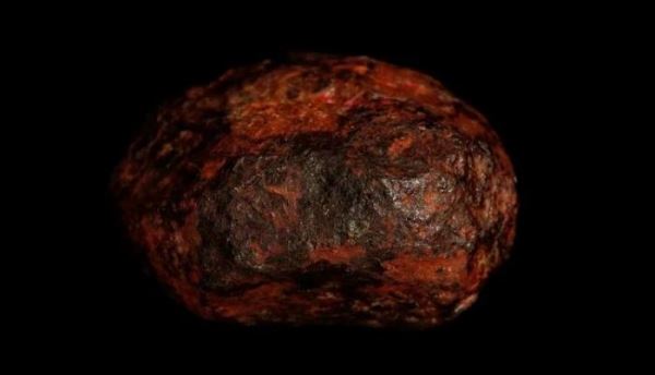 Внутри метеорита обнаружили неизвестный минерал