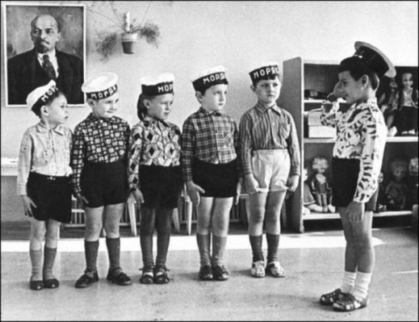 <br />
							Подборка фотографий советских детей (35 фото)
<p>					