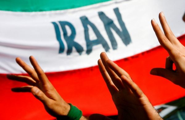 <br />
Иран задержал танкер в Персидском заливе<br />
