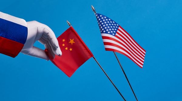 Уровень отношений Китая и США снизился до «точки замерзания», заявил эксперт